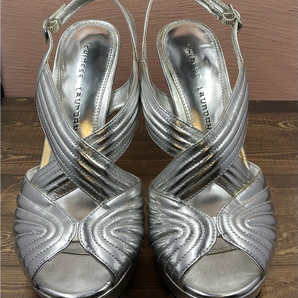 Chinese Laundry silver heels - Picture 2 of 6